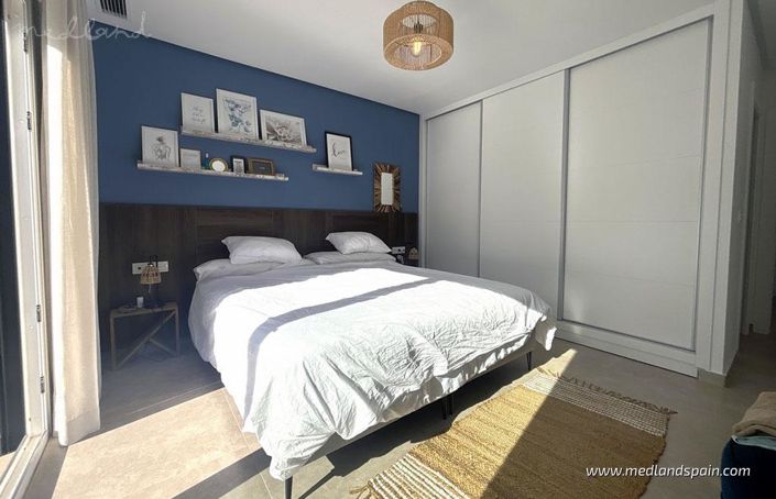 Image No.8-3 Bed Villa for sale