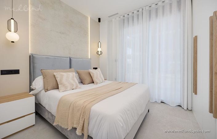 Image No.5-2 Bed Apartment for sale