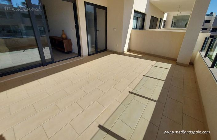 Image No.12-3 Bed Apartment for sale