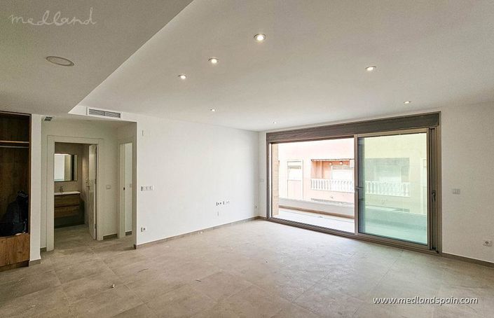 Image No.2-Appartement de 1 chambre à vendre à Torrevieja