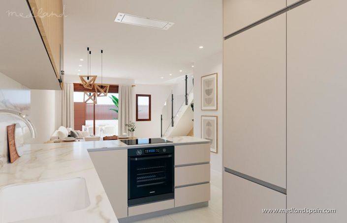 Image No.2-3 Bed Townhouse for sale