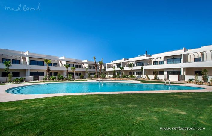Image No.4-2 Bed Apartment for sale