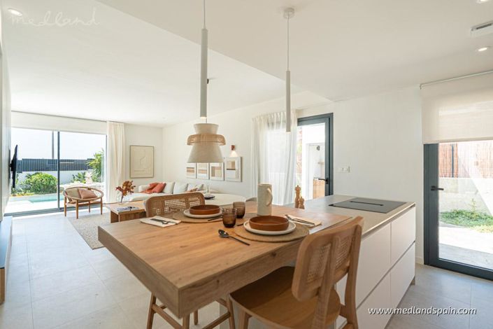 Image No.6-3 Bed Villa for sale