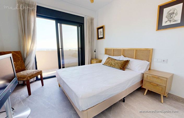 Image No.13-3 Bed Villa for sale