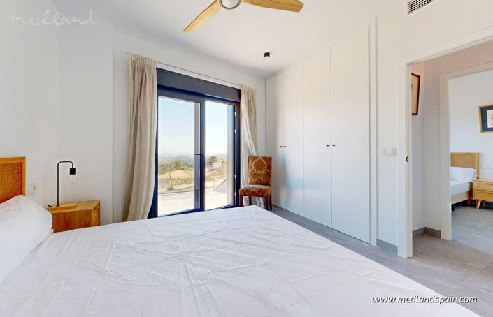 Image No.10-3 Bed Villa for sale