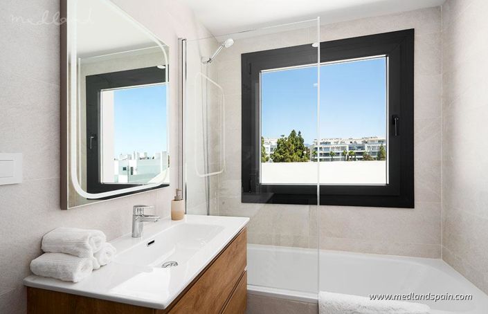 Image No.13-2 Bed Apartment for sale