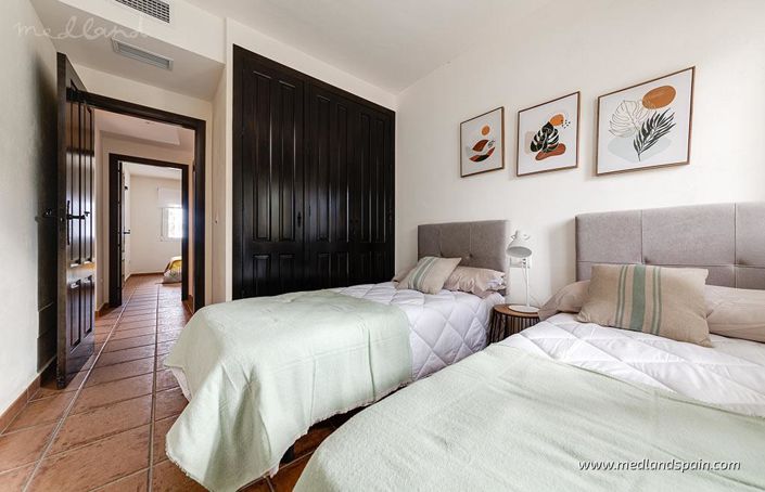 Image No.13-2 Bed Villa for sale