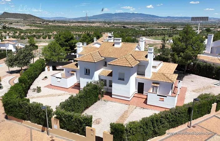 Image No.3-2 Bed Villa for sale