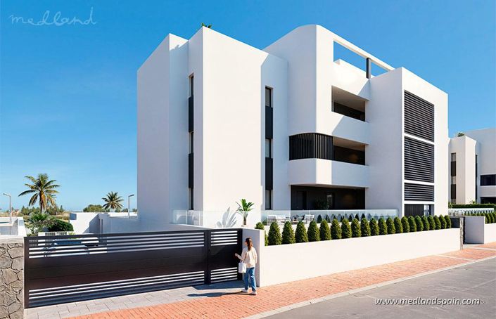 Image No.10-3 Bed Apartment for sale