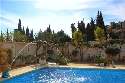 Villa de 5 chambres à vendre à Fuengirola