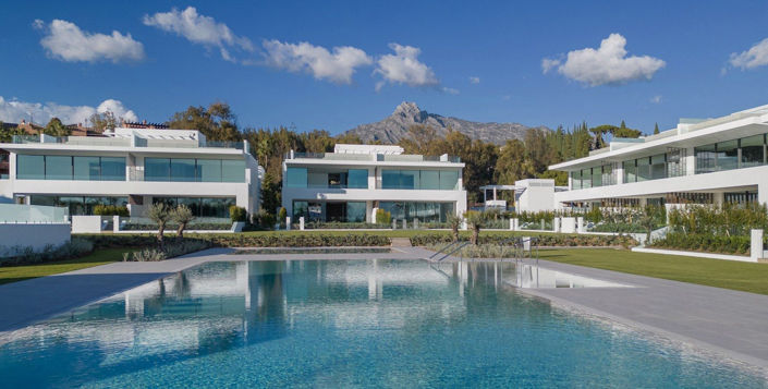 Image No.1-Villa de 4 chambres à vendre à Marbella