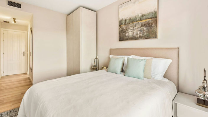 Image No.18-2 Bed Apartment for sale