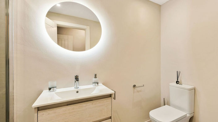 Image No.24-2 Bed Apartment for sale