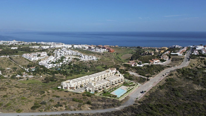 Image No.17-3 Bed Townhouse for sale