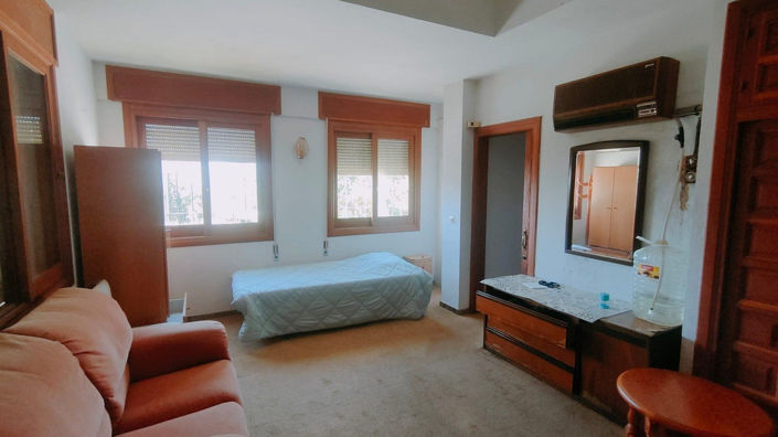 Image No.8-4 Bed Villa for sale