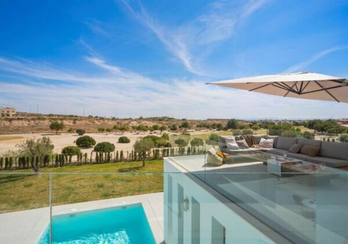 Image No.17-4 Bed Villa for sale
