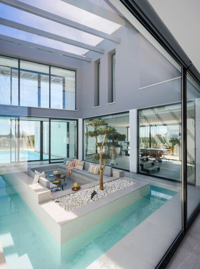 Image No.6-4 Bed Villa for sale