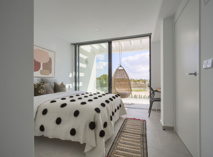 Image No.12-3 Bed Villa for sale