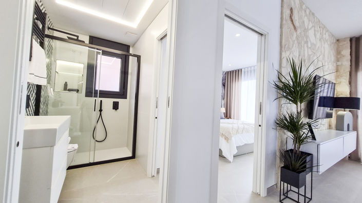 Image No.16-4 Bed Villa for sale