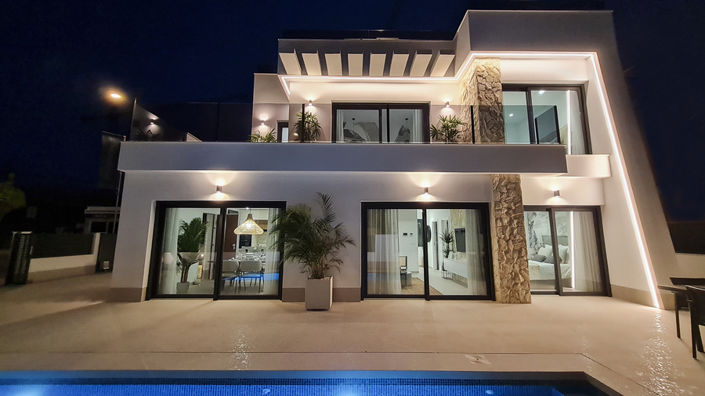 Image No.34-4 Bed Villa for sale