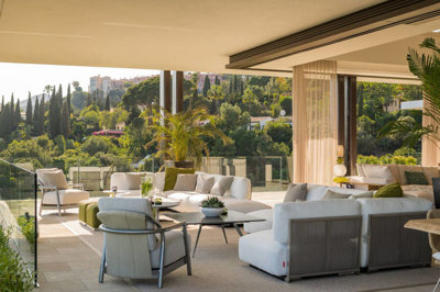 73685-for-sale-in-marbella-2358871-large