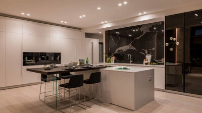 73685-for-sale-in-marbella-2341601-large