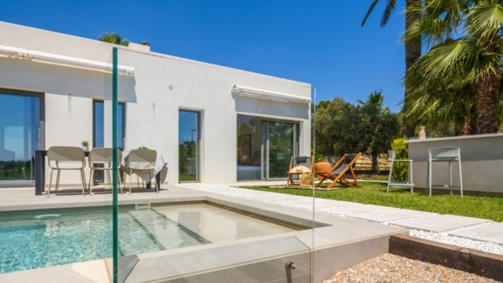 Image No.8-3 Bed Villa for sale
