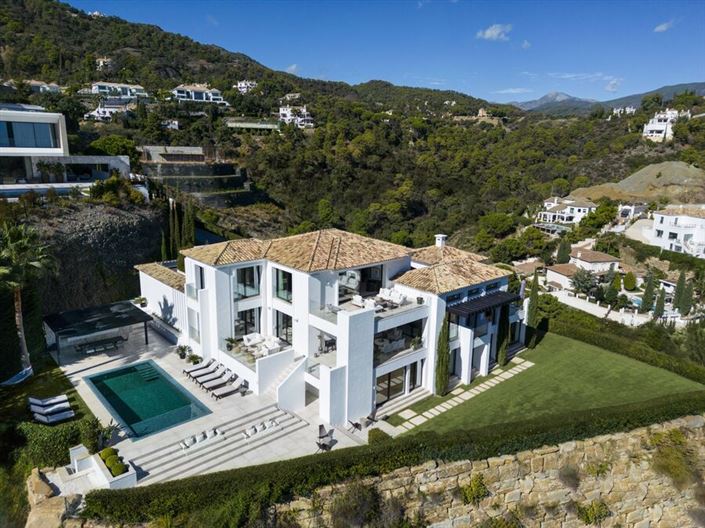 Image No.1-Villa de 5 chambres à vendre à Marbella