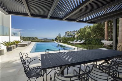 81008-for-sale-in-marbella-20546993-large