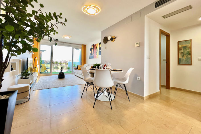 Image No.8-2 Bed Apartment for sale