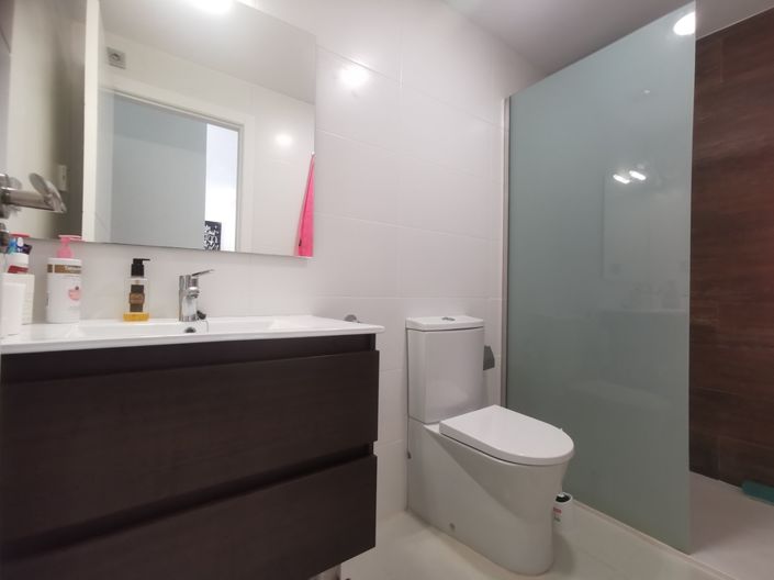 Image No.14-3 Bed Apartment for sale