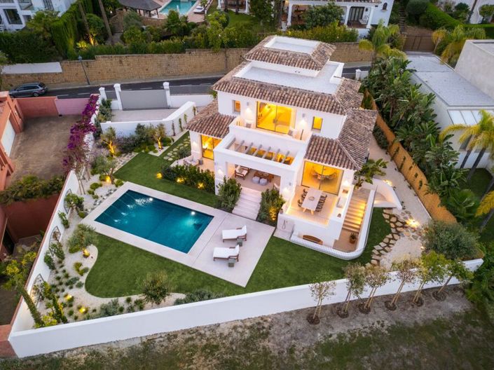 Image No.1-Villa de 6 chambres à vendre à La Quinta