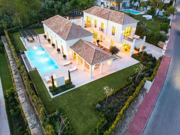 Image No.1-Villa de 6 chambres à vendre à Marbella