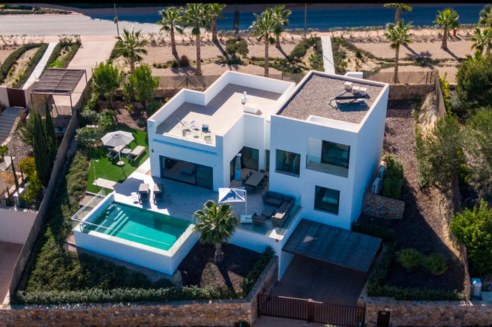 Image No.2-Villa de 3 chambres à vendre à Las Colinas Golf