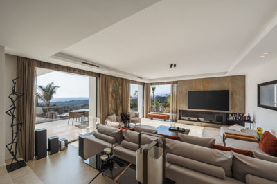 98243-for-sale-in-marbella-33781888-large