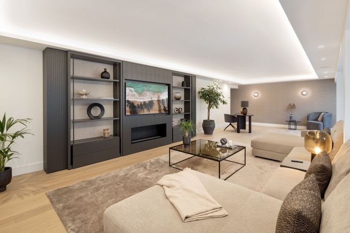 Image No.6-5 Bed Apartment for sale