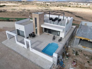 97662-villa-for-sale-in-fuente-alamo-2-large
