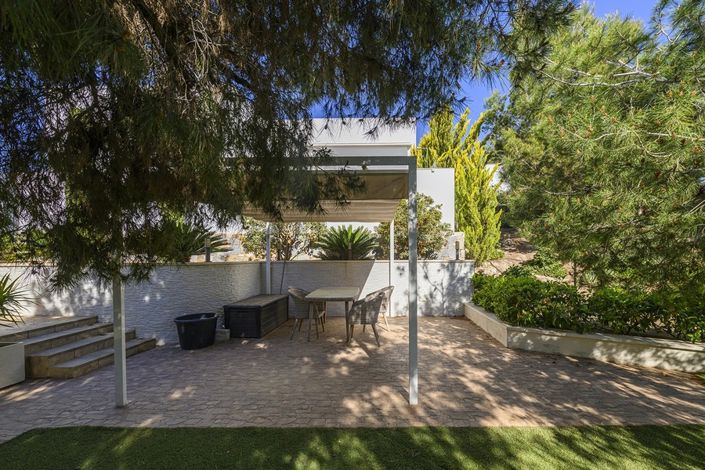 Image No.13-4 Bed Villa for sale