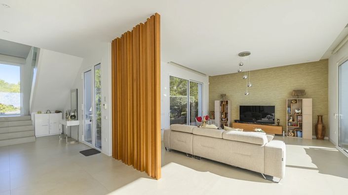 Image No.4-4 Bed Villa for sale