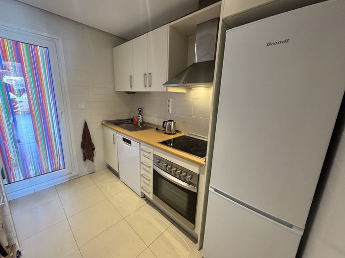 Image No.4-2 Bed Apartment for sale