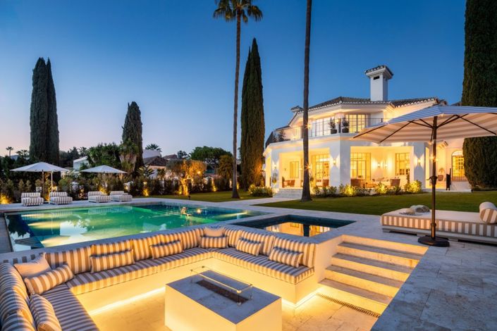 Image No.1-5 Bed Villa for sale
