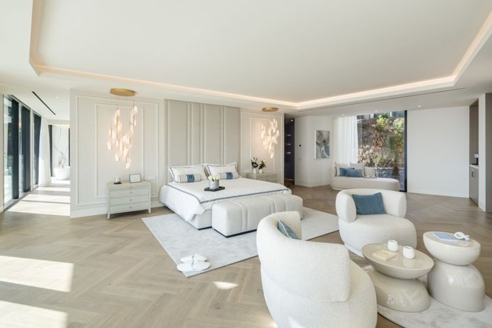 Image No.29-9 Bed Villa for sale