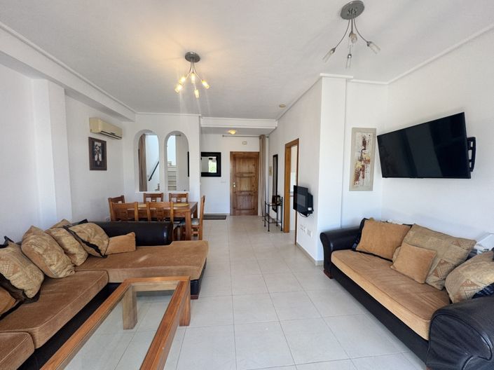 Image No.2-3 Bed Villa for sale