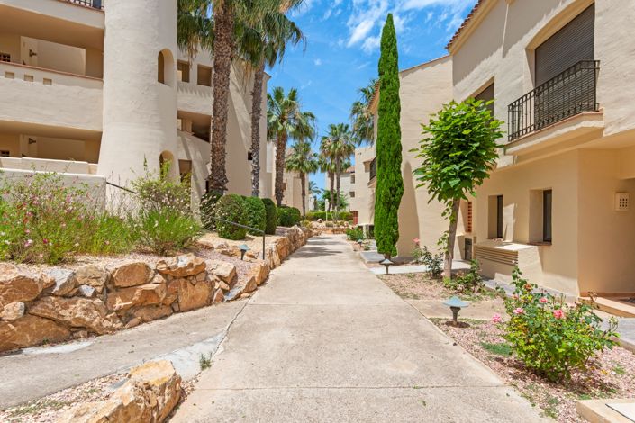 Image No.1-2 Bed Apartment for sale