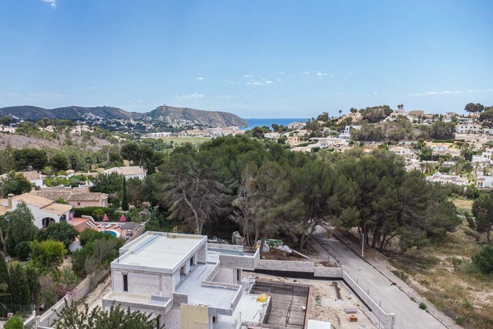 Image No.1-3 Bed Villa for sale