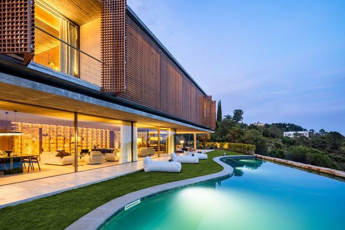 Image No.25-7 Bed Villa for sale