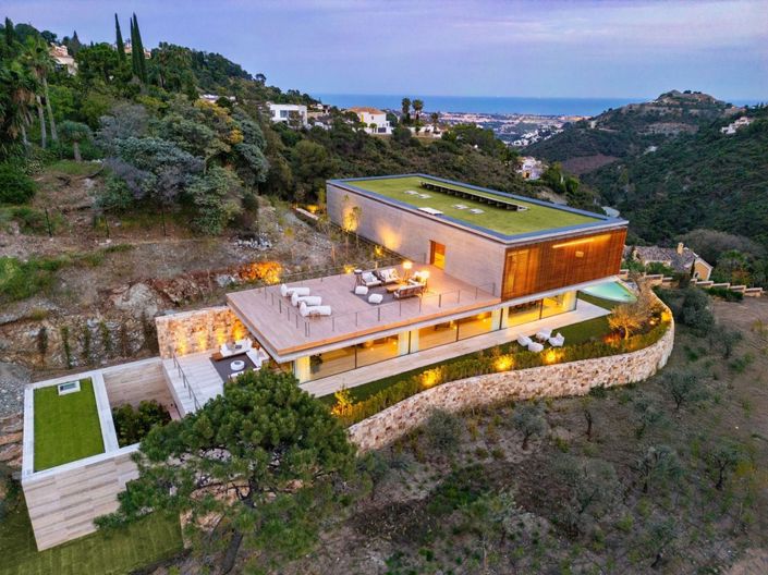 Image No.30-7 Bed Villa for sale