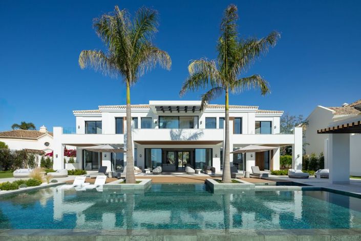 Image No.3-7 Bed Villa for sale