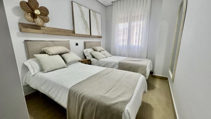 Image No.6-2 Bed Apartment for sale