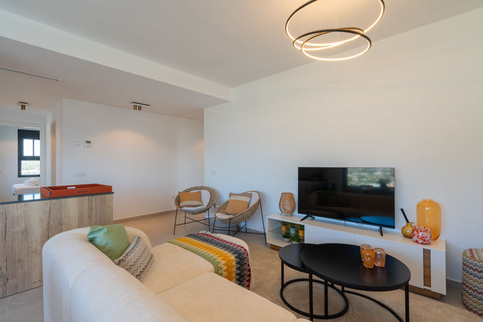 Image No.1-3 Bed Apartment for sale